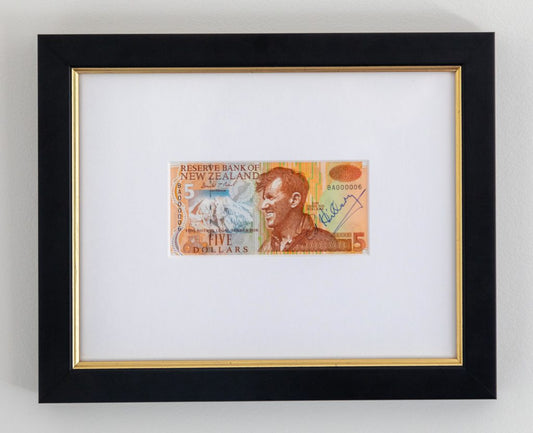 $5 Note Signed by Sir Edmund Hillary